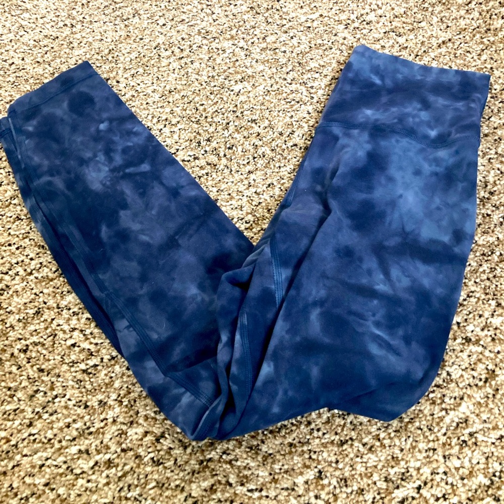 Lululemon 🍋 Diamond Dye Align leggings. Sz 6 25” - Picture 2 of 5
